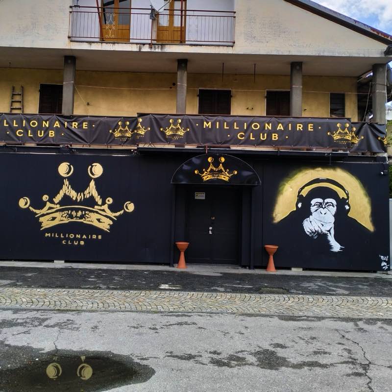 Murales per la discoteca "Milionaire Club"
