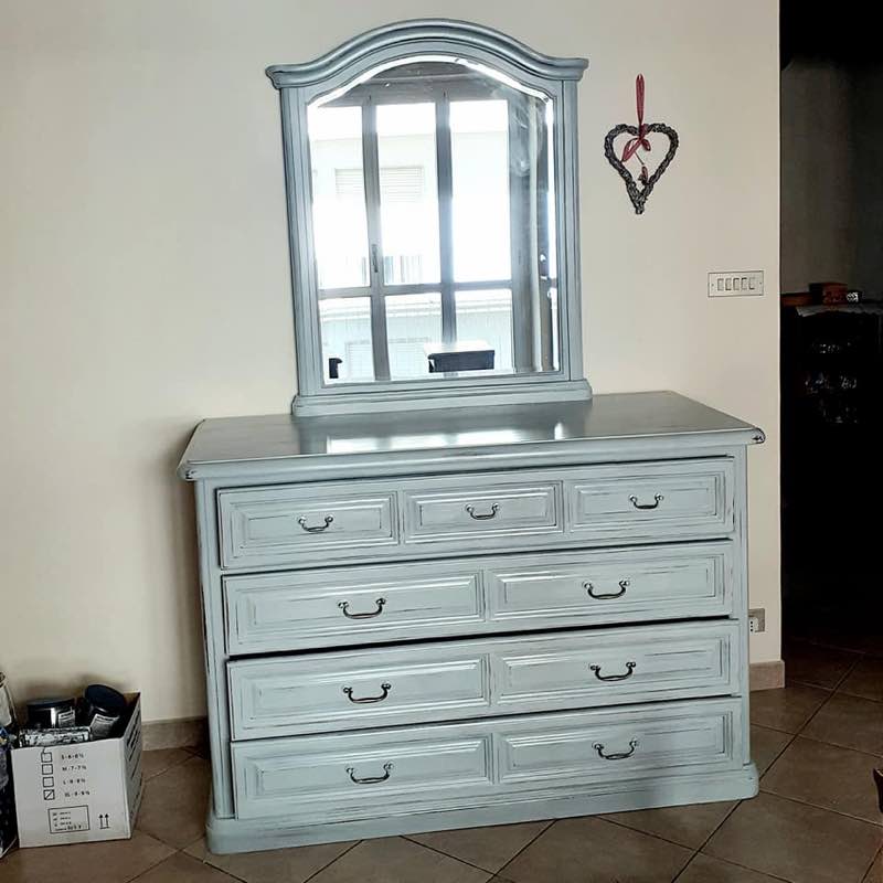 Lavoro di PLZ Decorazioni artistiche
