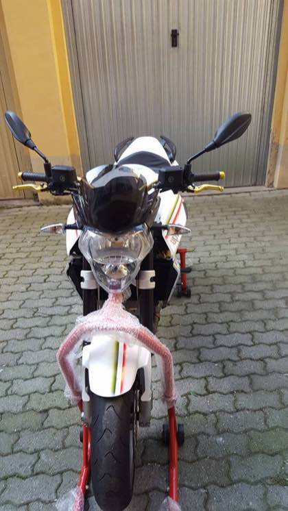 Lavoro di PLZ Decorazioni artistiche